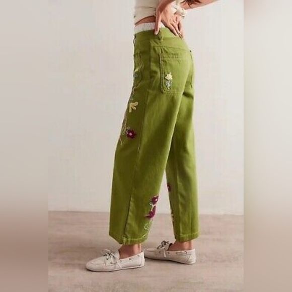 We The Free Summer Bloom Embroidered Jeans - Picture 3 of 6